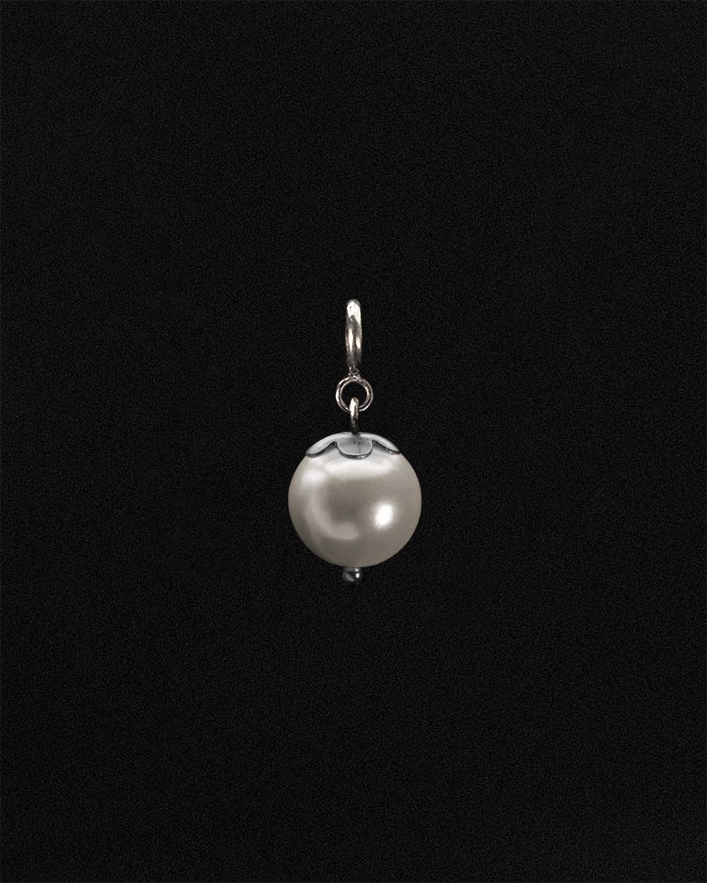 Mini Pearl Charm Silver