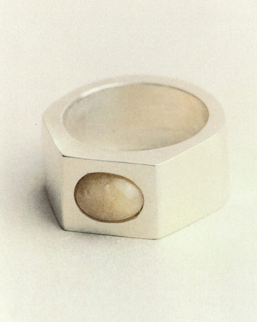 Bienvenida Ring