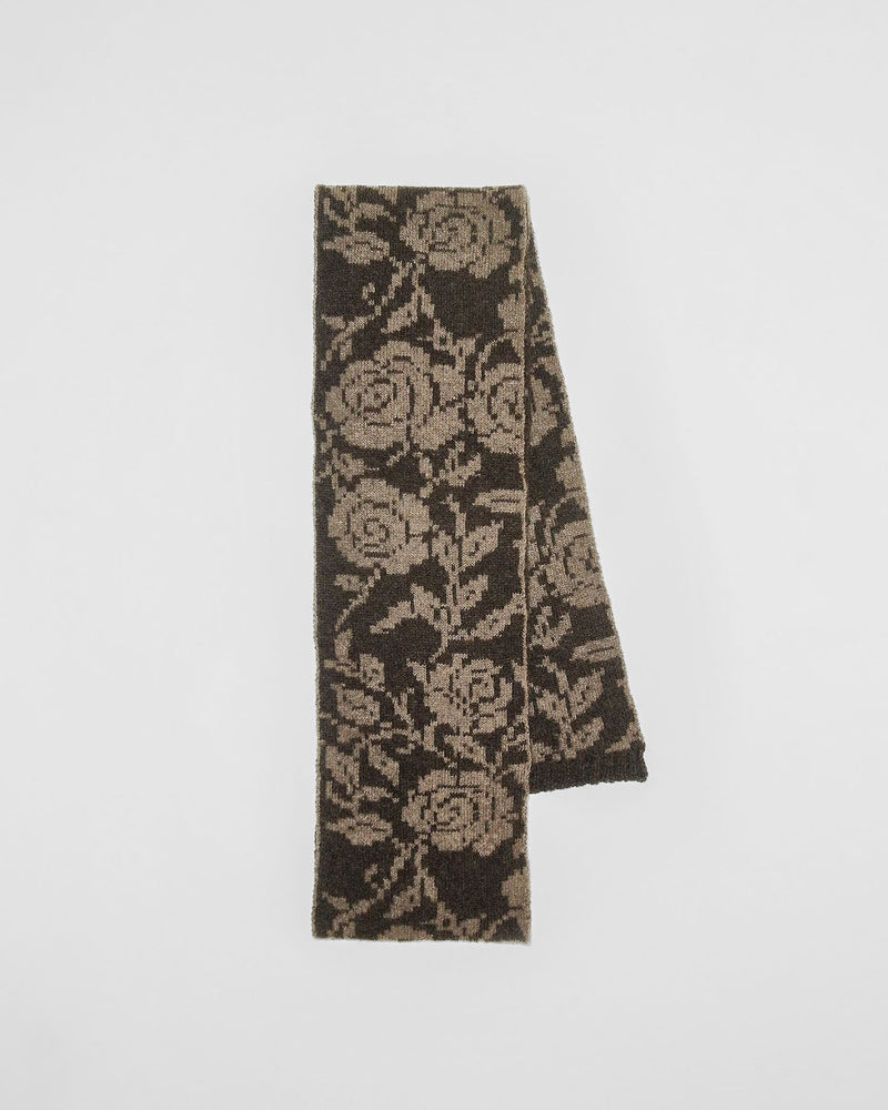 Maruja's Scarf