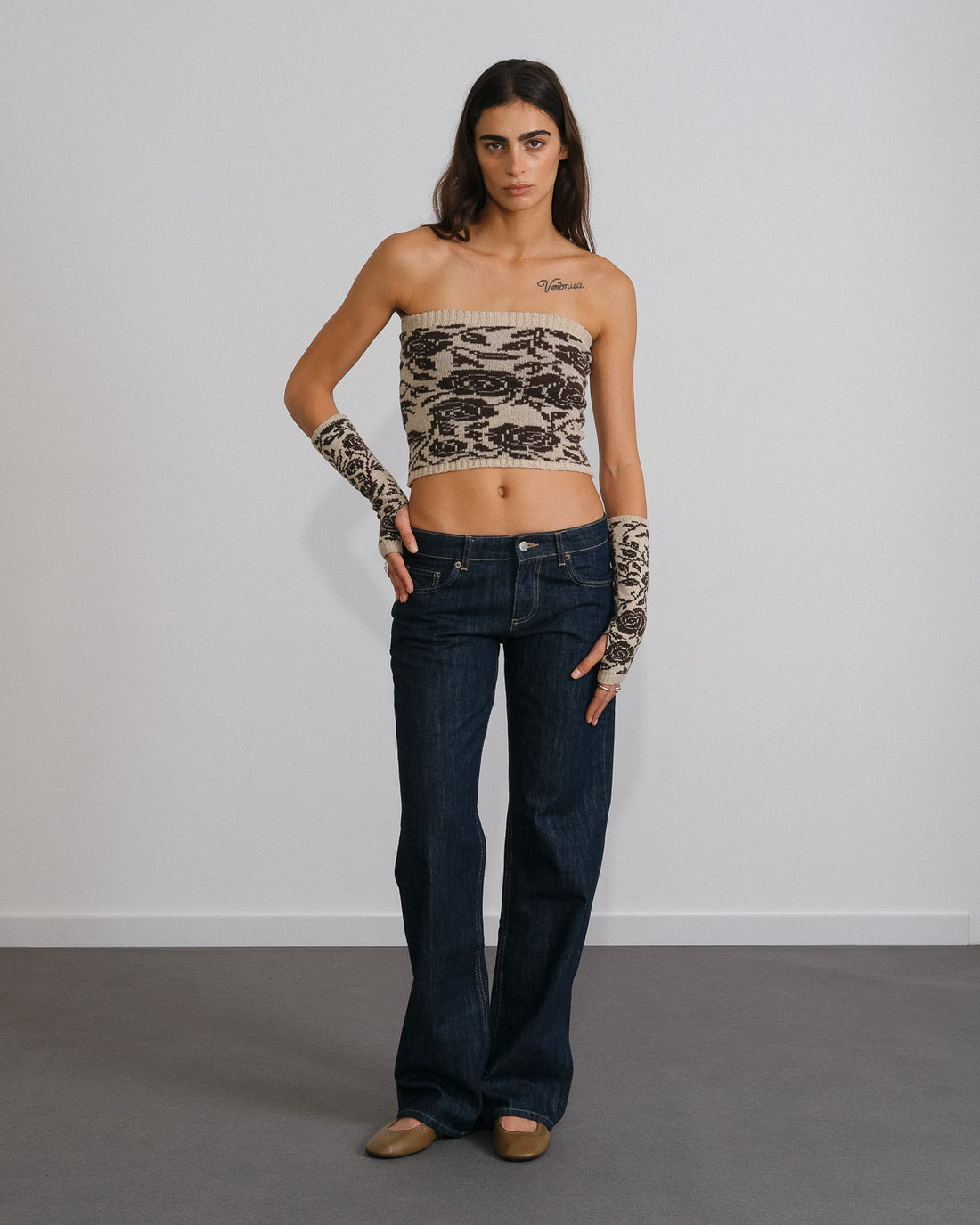 Carmela Sleeves