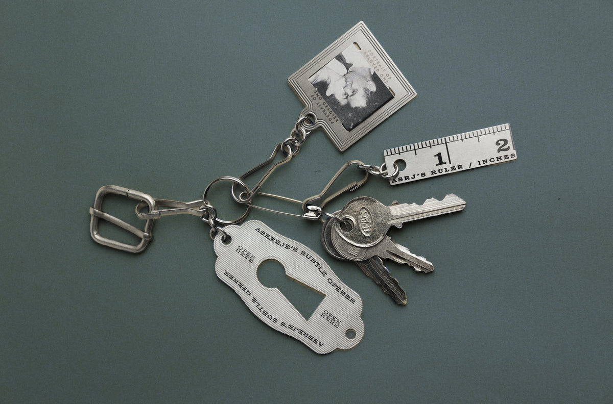 tiny ruler