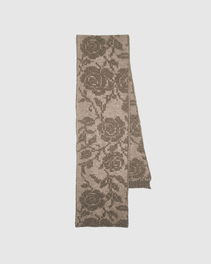 Maruja's Scarf